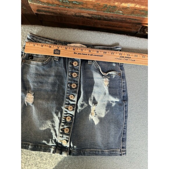 KanCan Cute Distressed Button Front‎ Blue Stretchy Denim Skirt Women's Size 25 - Picture 8 of 13